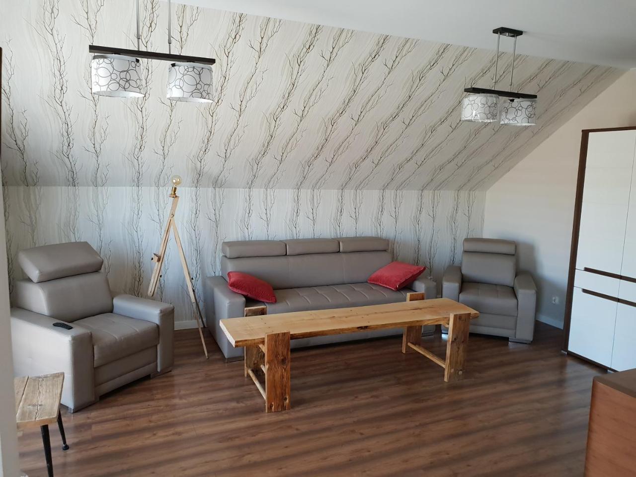 Hotel Pod Strzecha Кельце Экстерьер фото